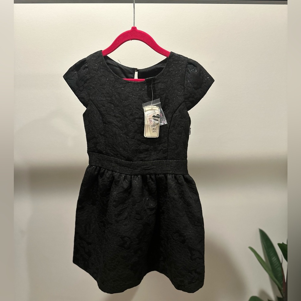 Forever 21 Black with shimmer Girls Brand New Dress New With Tag